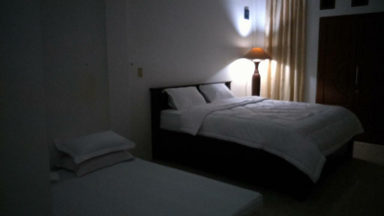 Kana Hasya Homestay "Rumoh Jamee" Meulaboh Eksteriør billede